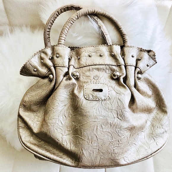 Handbags - 💋SALE! Vintage Distressed Metallic Gold Hand Bag